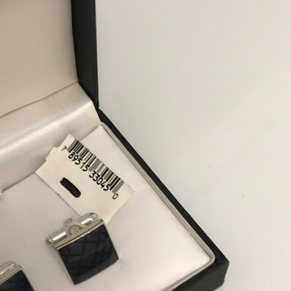 David Donahue sterling silver enamel cuff links. NWT , nice gift box - Picture 6 of 7